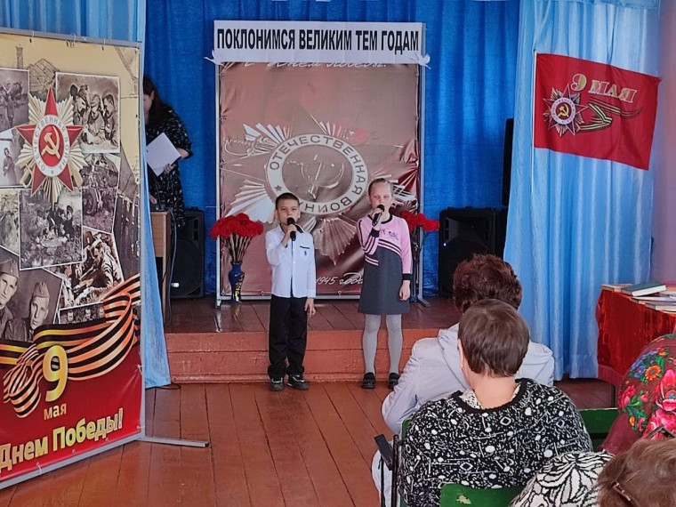 Наша школа принимает активное участие в жизни села.